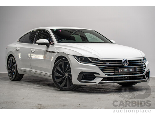 10/2017 Volkswagen Arteon 206TSI R-Line (AWD) MY18 5d Liftback White Turbo 2.0L