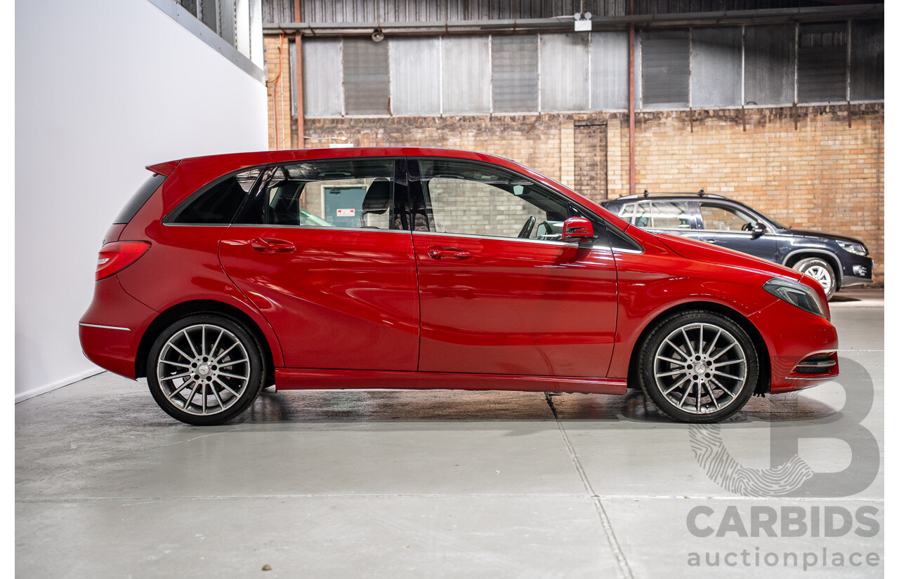 04/2013 Mercedes-Benz B200 CDI BE 246 MY13 5d Hatchback Red Turbo Diesel 1.8L