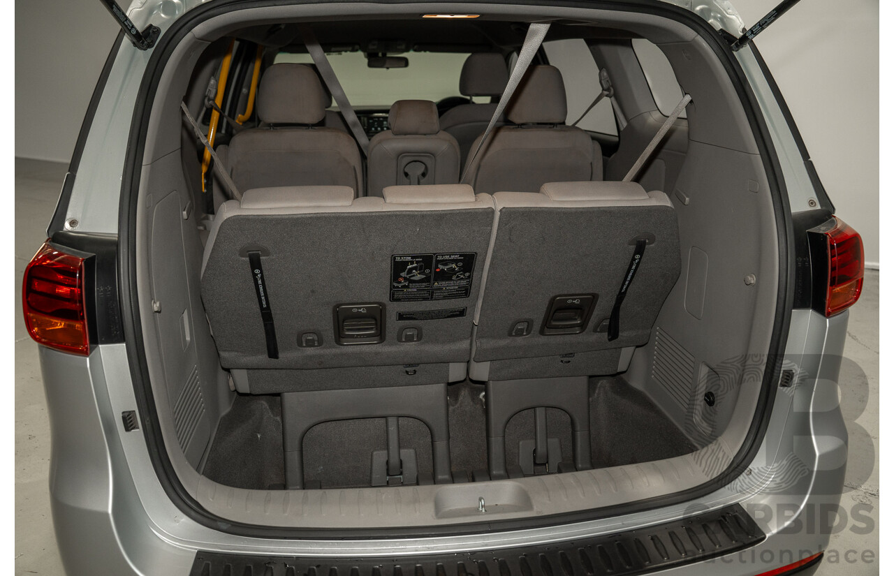 01/2019 Kia Carnival S YP PE MY19 4d Wagon Silver 3.3L