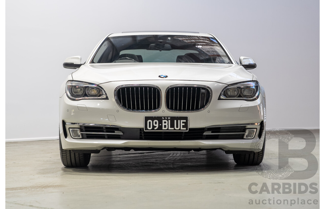 09/2013 BMW 740i F01 MY14 4d Sedan Mineral White Metallic Turbo 3.0L