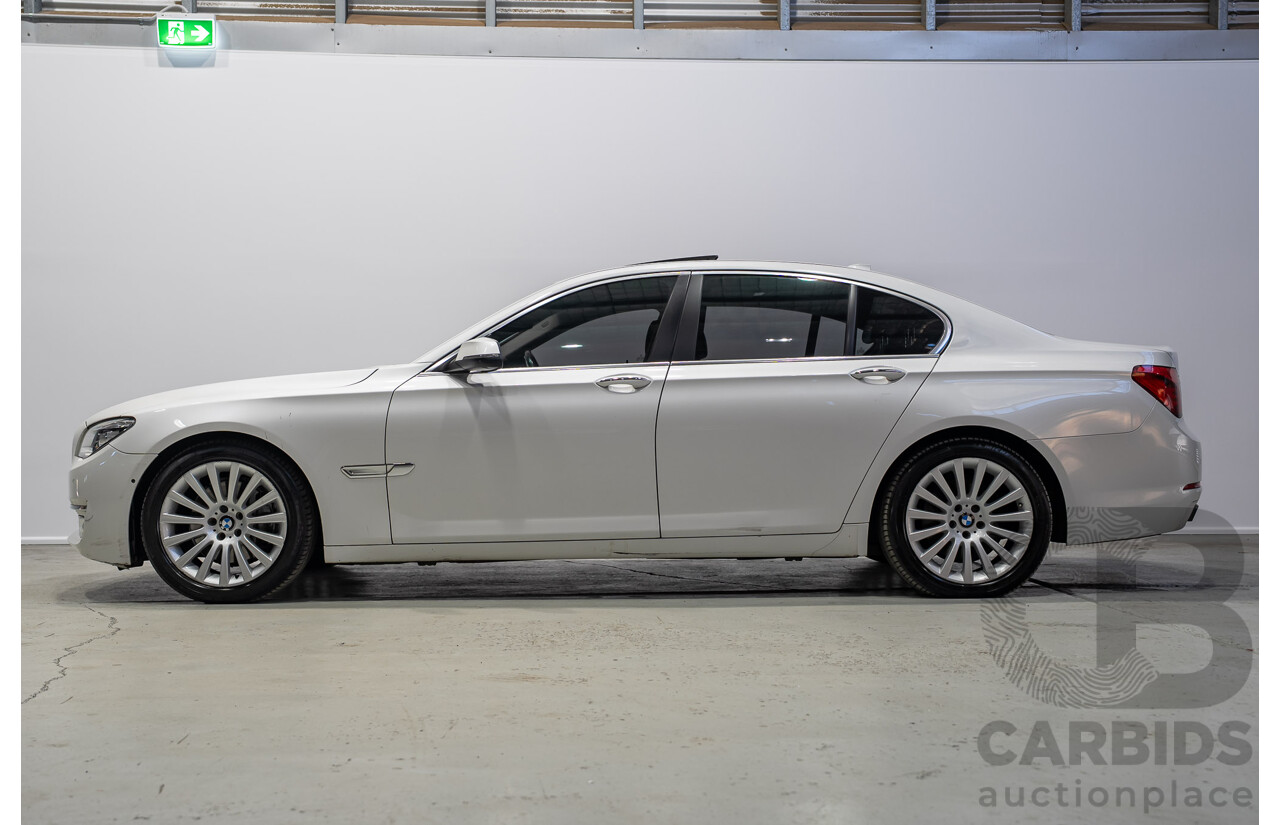 09/2013 BMW 740i F01 MY14 4d Sedan Mineral White Metallic Turbo 3.0L