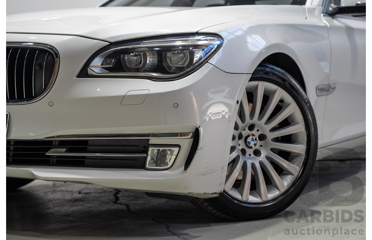 09/2013 BMW 740i F01 MY14 4d Sedan Mineral White Metallic Turbo 3.0L