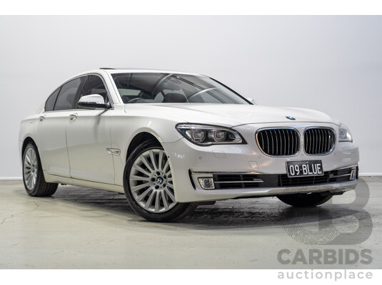 09/2013 BMW 740i F01 MY14 4d Sedan Mineral White Metallic Turbo 3.0L