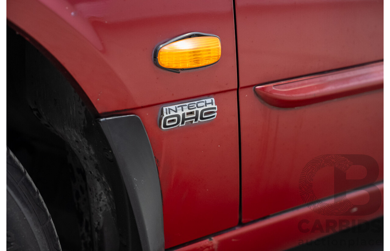 09/1998 Ford Falcon Futura AU 4d Sedan Red 4.0L