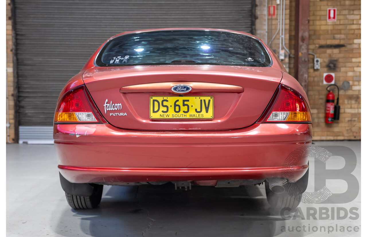 09/1998 Ford Falcon Futura AU 4d Sedan Red 4.0L