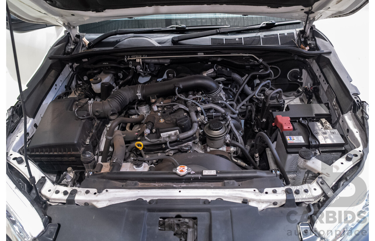05/2019 Toyota Hilux Workmate TGN121R MY19 Double Cab P/Up White 2.7L