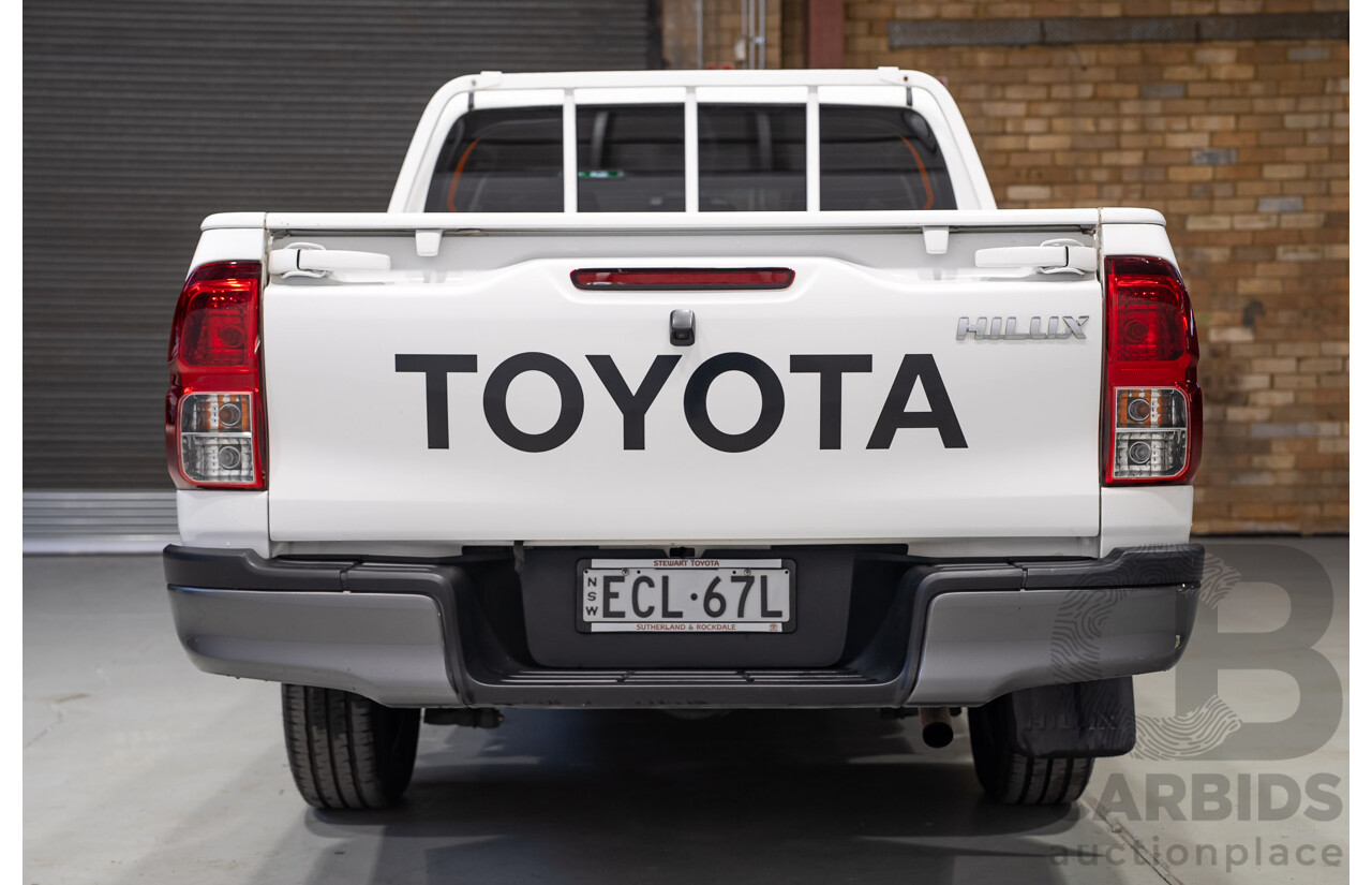 05/2019 Toyota Hilux Workmate TGN121R MY19 Double Cab P/Up White 2.7L