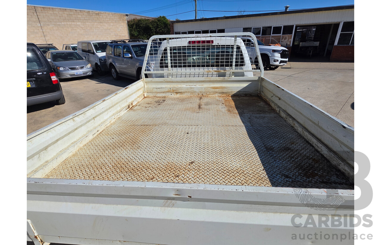 03/2014 Holden Colorado DX (4x4) RG MY14 C/Chas White Turbo Diesel 2.8L