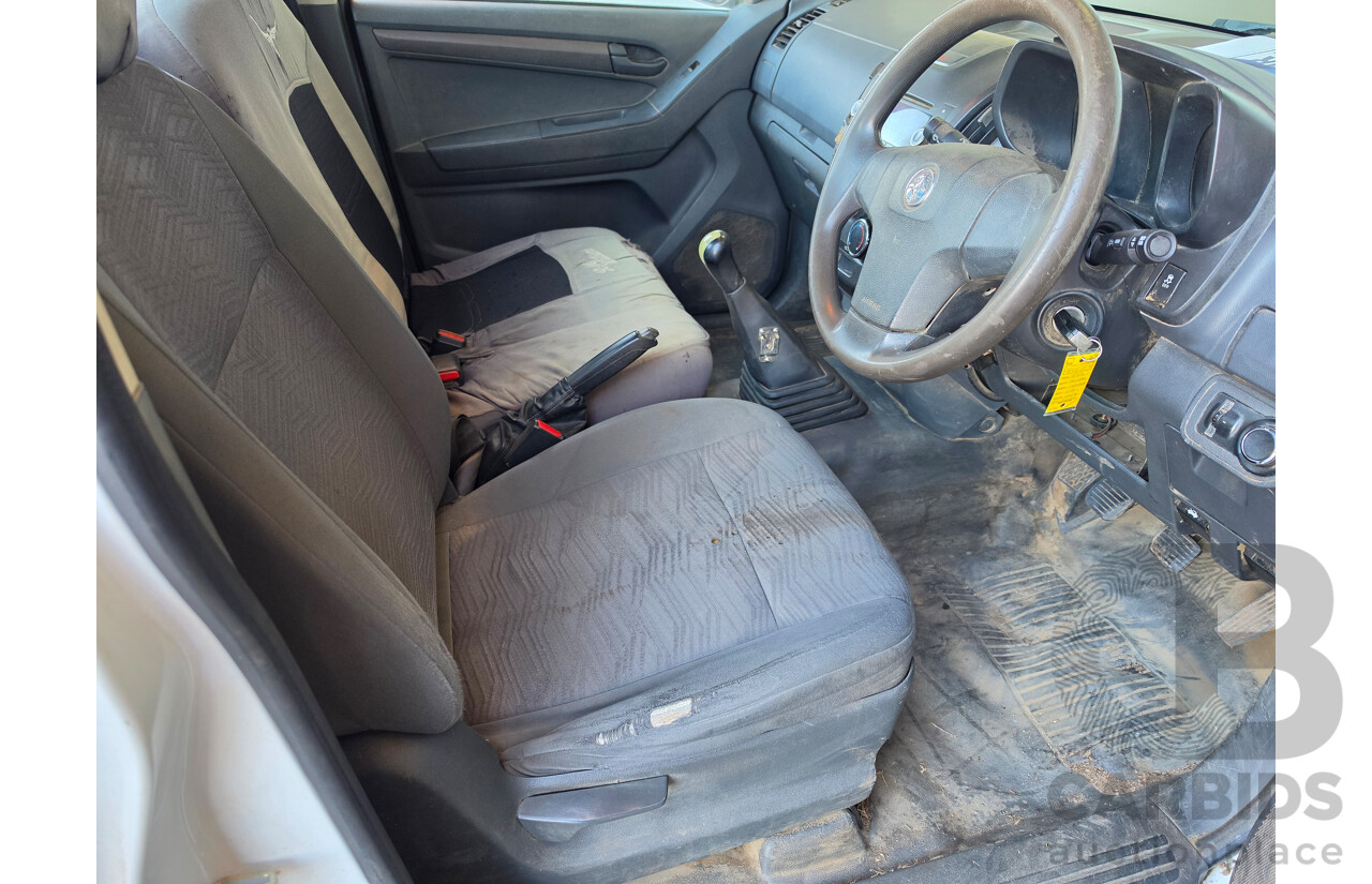 03/2014 Holden Colorado DX (4x4) RG MY14 C/Chas White Turbo Diesel 2.8L