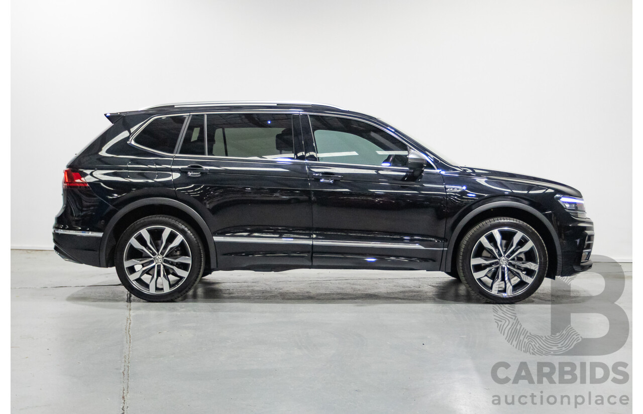5/2021 Volkswagen Tiguan Allspace 162 TSI Highline R-Line (AWD) 5NA MY21 4d Wagon Deep Black Pearlescent Turbo 2.0L - 7 Seater