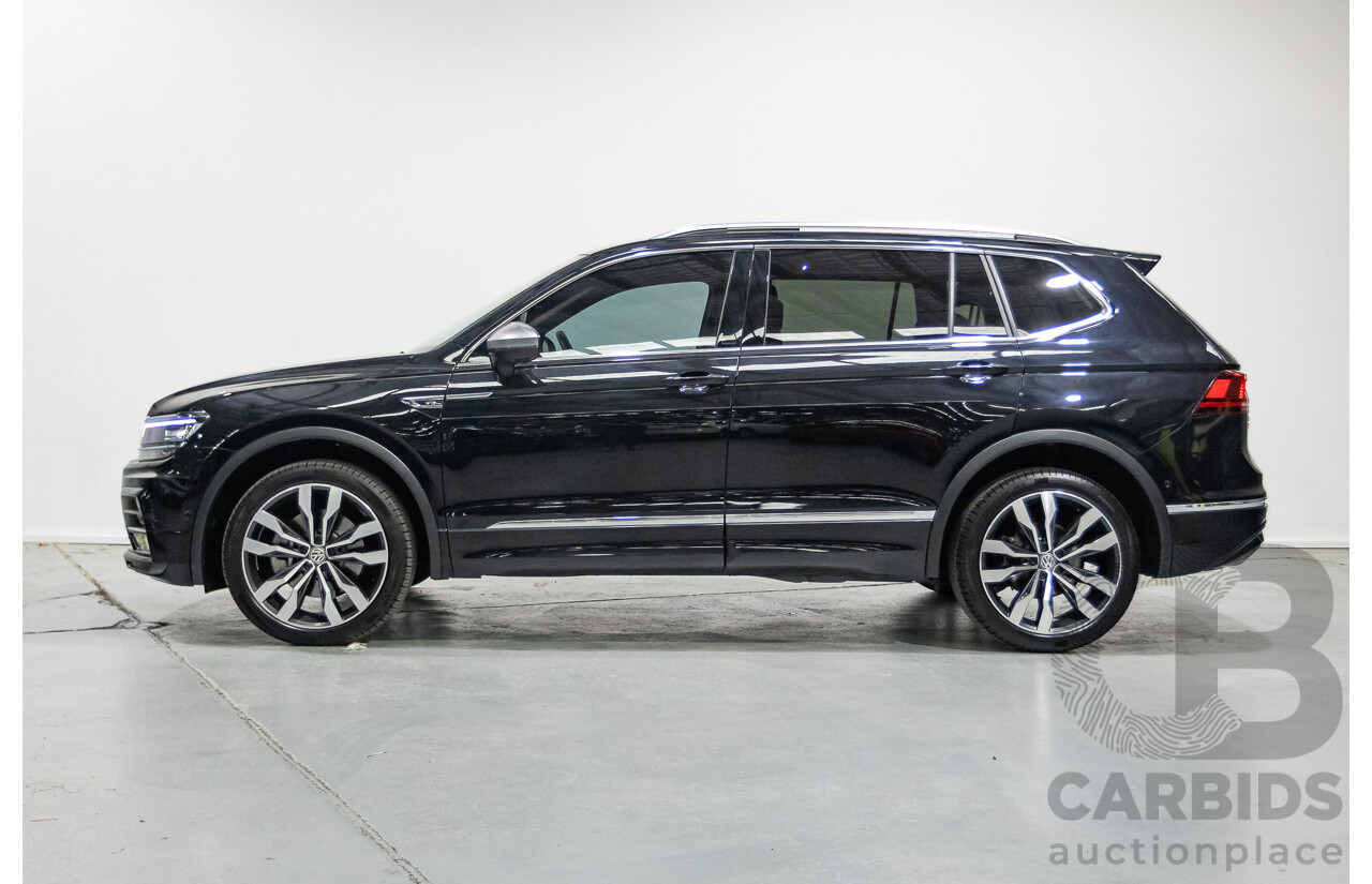 5/2021 Volkswagen Tiguan Allspace 162 TSI Highline R-Line (AWD) 5NA MY21 4d Wagon Deep Black Pearlescent Turbo 2.0L - 7 Seater