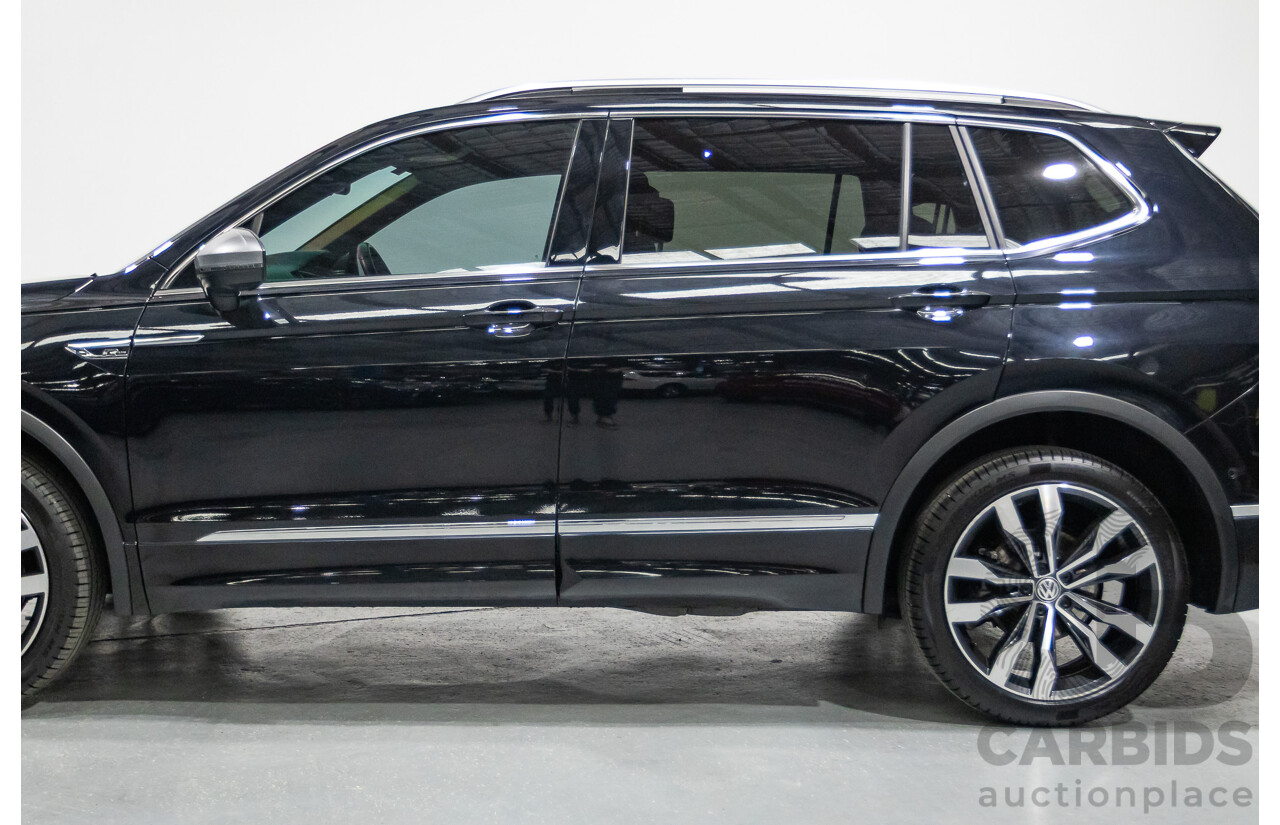 5/2021 Volkswagen Tiguan Allspace 162 TSI Highline R-Line (AWD) 5NA MY21 4d Wagon Deep Black Pearlescent Turbo 2.0L - 7 Seater