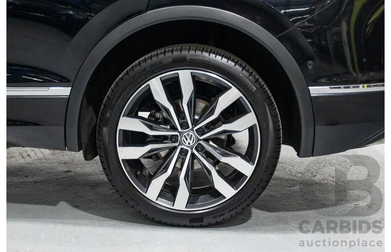 5/2021 Volkswagen Tiguan Allspace 162 TSI Highline R-Line (AWD) 5NA MY21 4d Wagon Deep Black Pearlescent Turbo 2.0L - 7 Seater