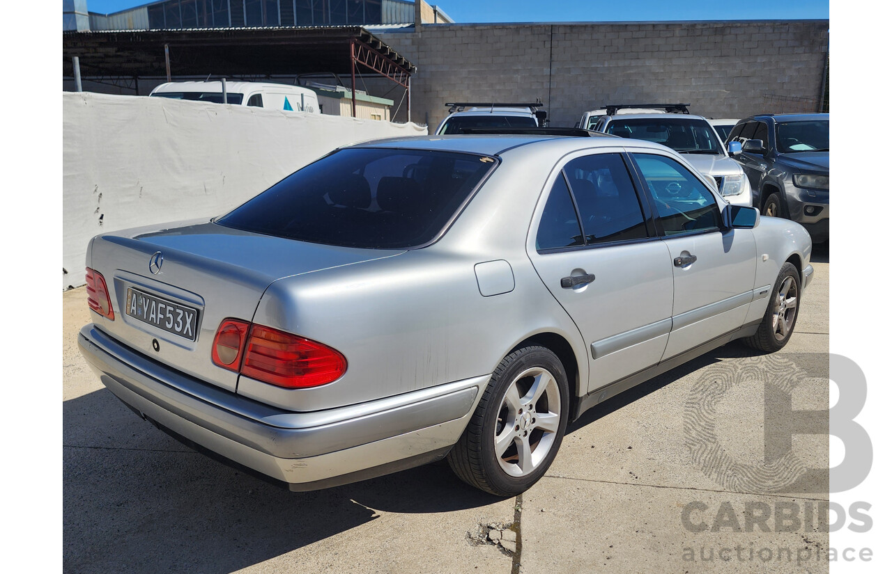 03/1996 Mercedes-Benz E230 Classic W210 4d Sedan Silver 2.3L