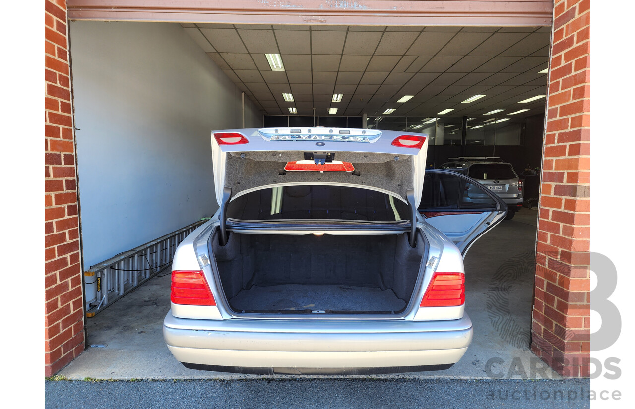 03/1996 Mercedes-Benz E230 Classic W210 4d Sedan Silver 2.3L