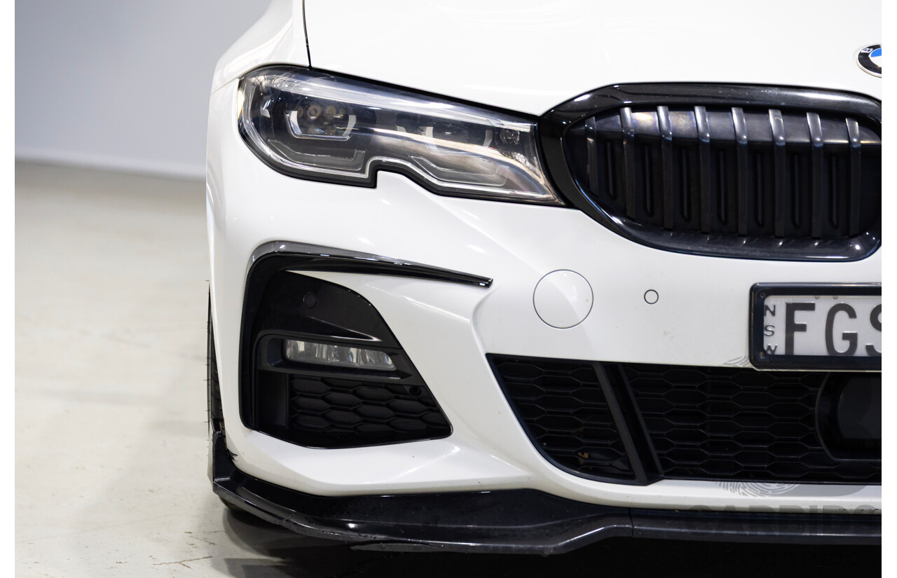 07/2019 BMW 330i G20 MY19 4d Sedan Alpine White Turbo 2.0L