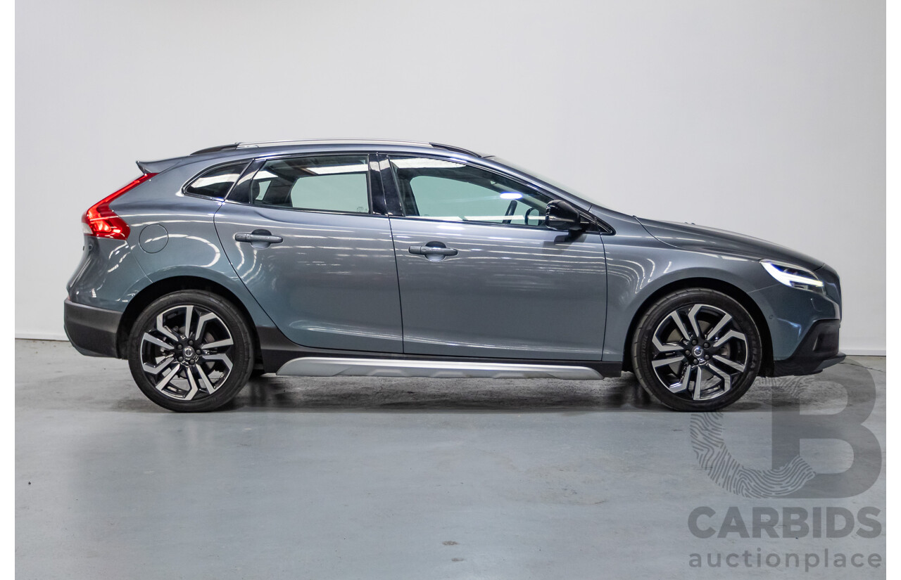 11/2016 Volvo V60 T5 Luxury Cross Country MY17 4D Wagon Osmium Grey Metallic 2.0L