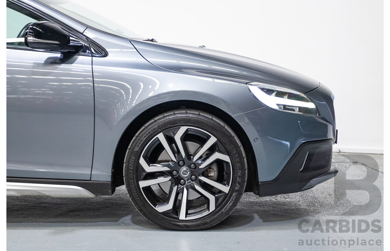 11/2016 Volvo V60 T5 Luxury Cross Country MY17 4D Wagon Osmium Grey Metallic 2.0L
