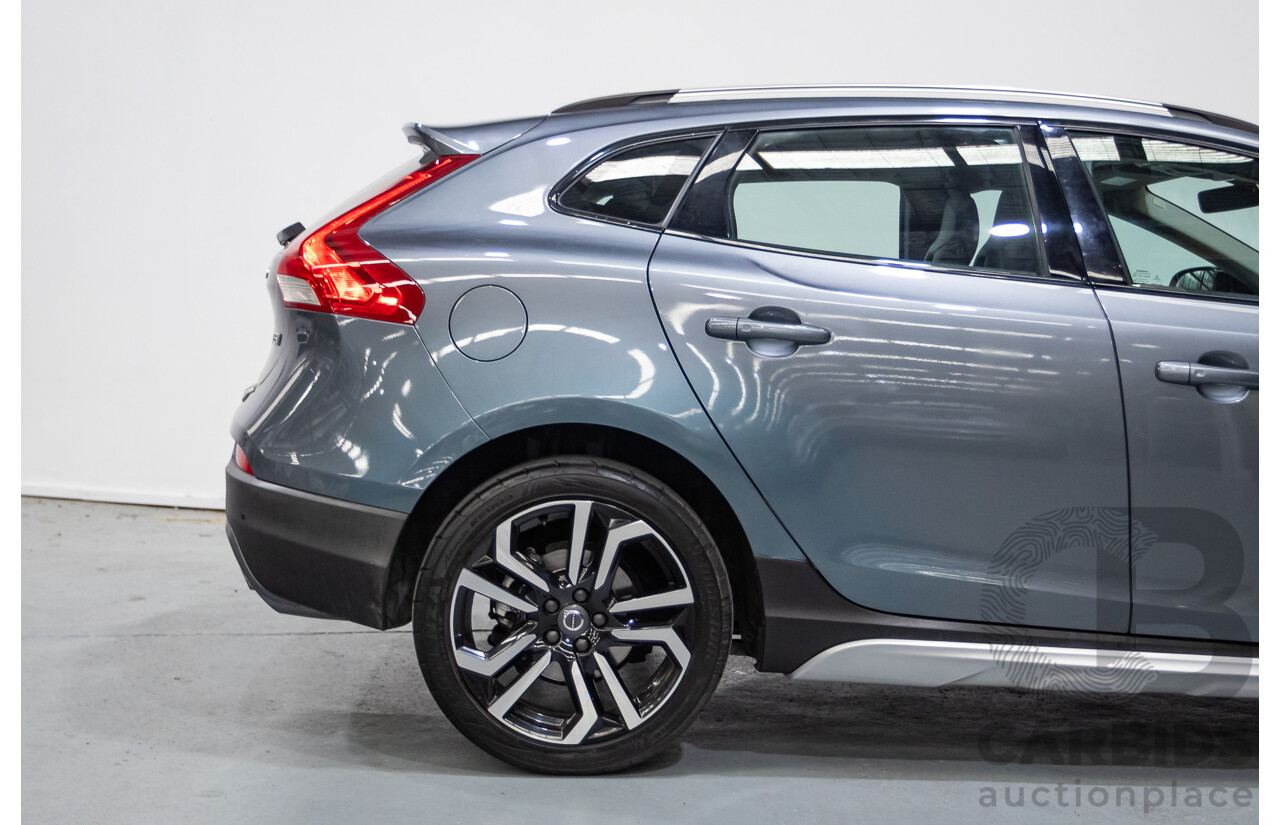 11/2016 Volvo V60 T5 Luxury Cross Country MY17 4D Wagon Osmium Grey Metallic 2.0L