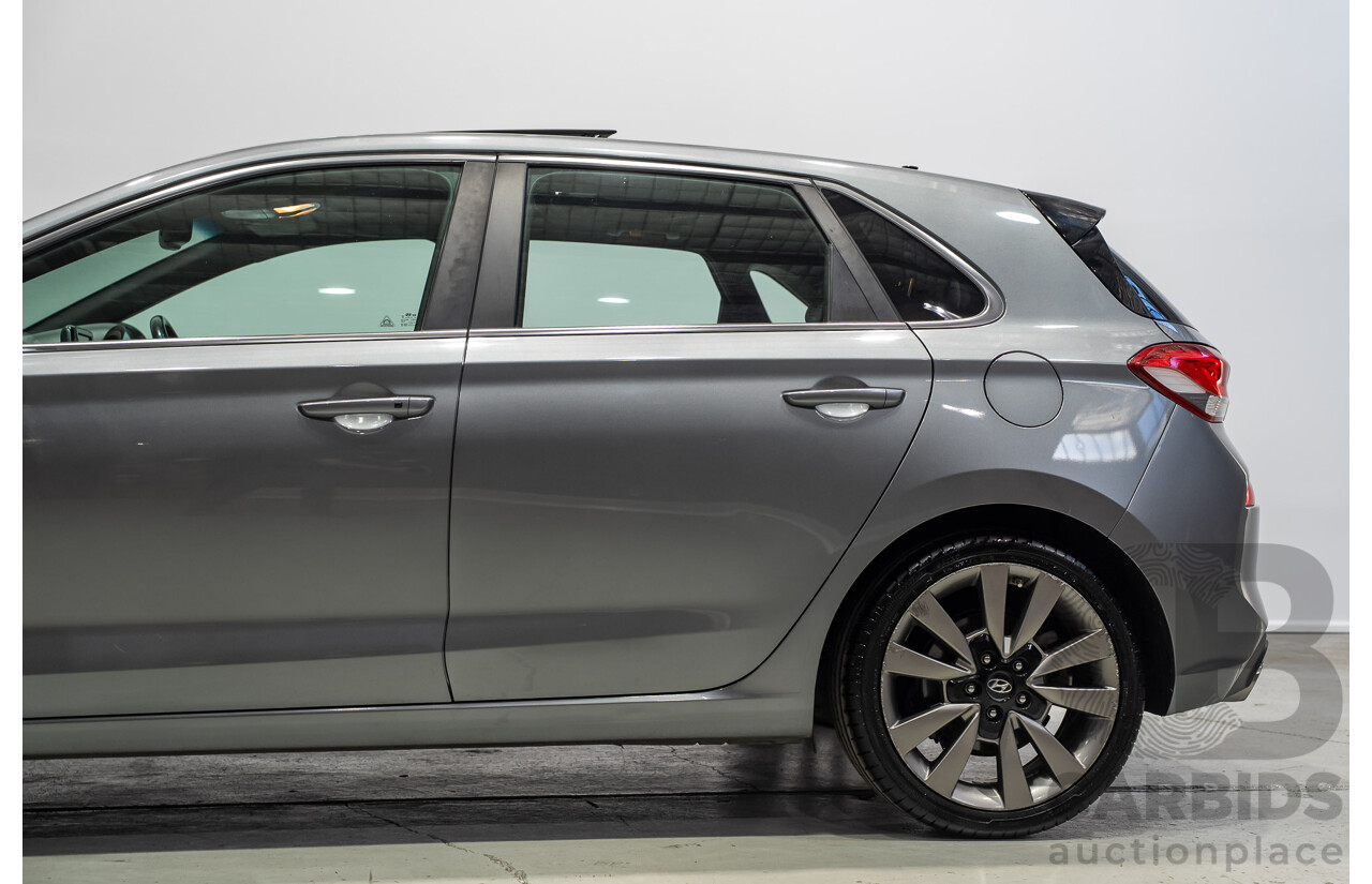 11/2017 Hyundai I30 SR Premium PD 4D Hatchback Galactic Grey 1.6L