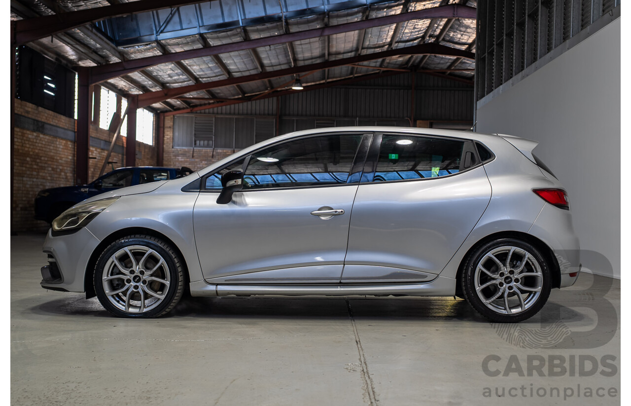 12/2013 Renault Clio R.S. 200 CUP X98 5d Hatchback Silver 1.6L