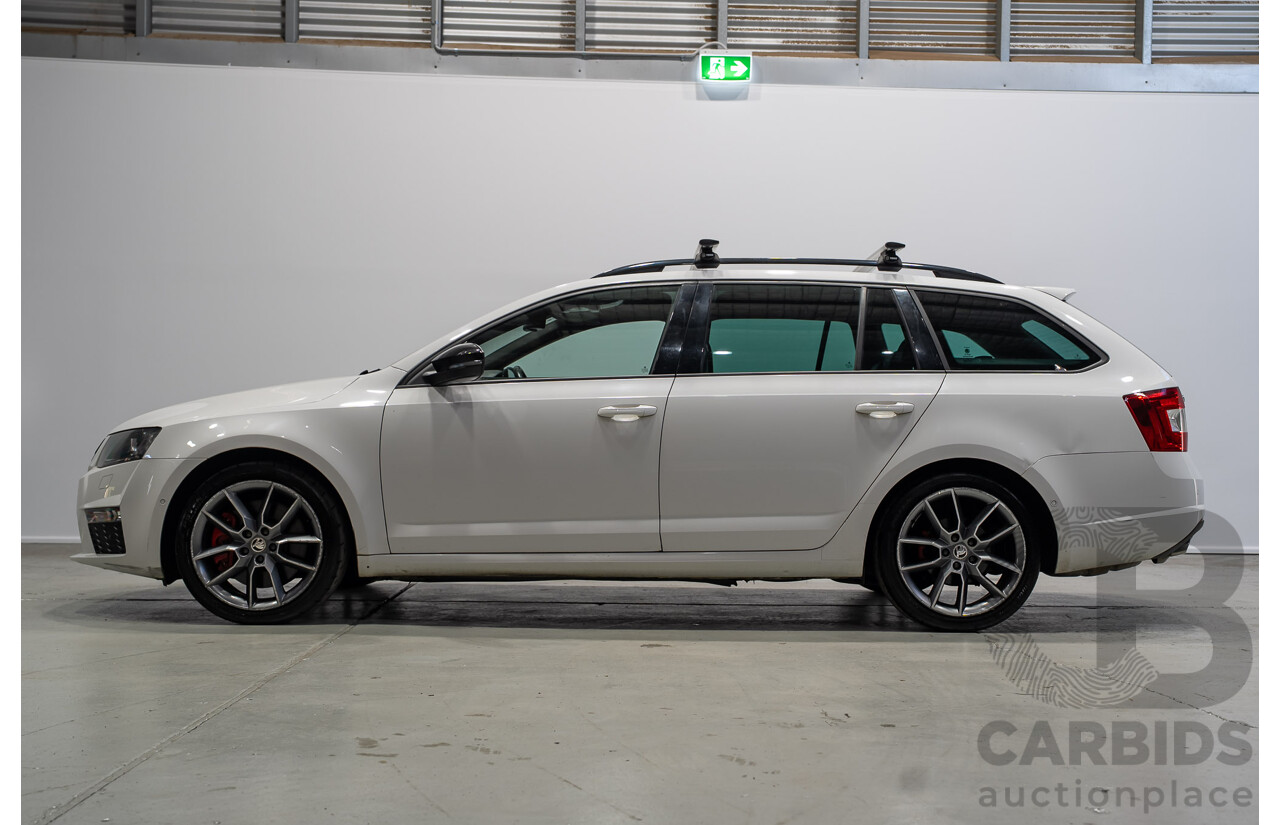 06/2015 Skoda Octavia RS 162 TSI NE MY15 4d Wagon White Turbo 2.0L