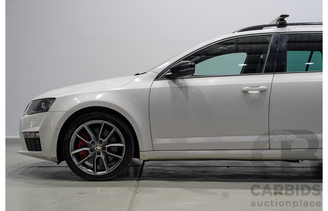 06/2015 Skoda Octavia RS 162 TSI NE MY15 4d Wagon White Turbo 2.0L