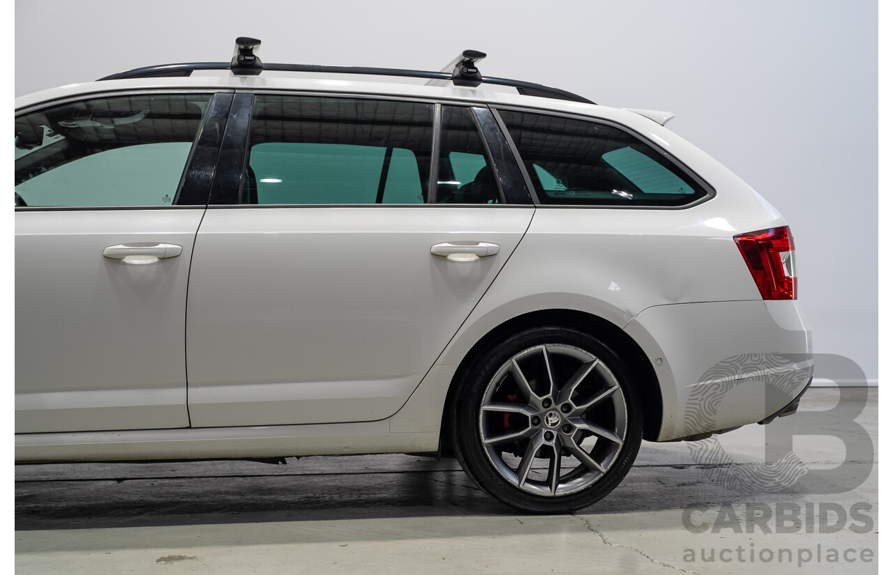 06/2015 Skoda Octavia RS 162 TSI NE MY15 4d Wagon White Turbo 2.0L