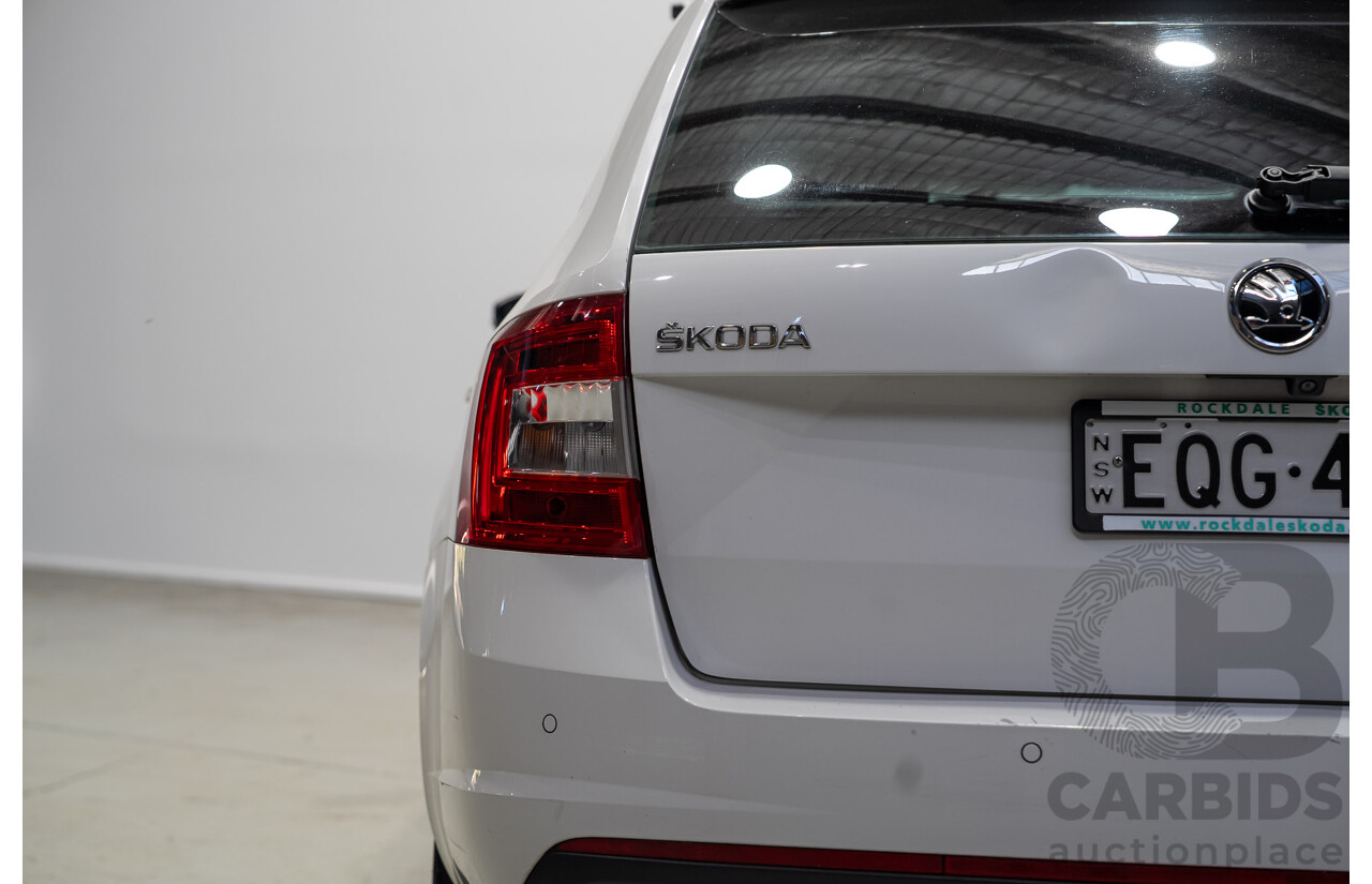 06/2015 Skoda Octavia RS 162 TSI NE MY15 4d Wagon White Turbo 2.0L