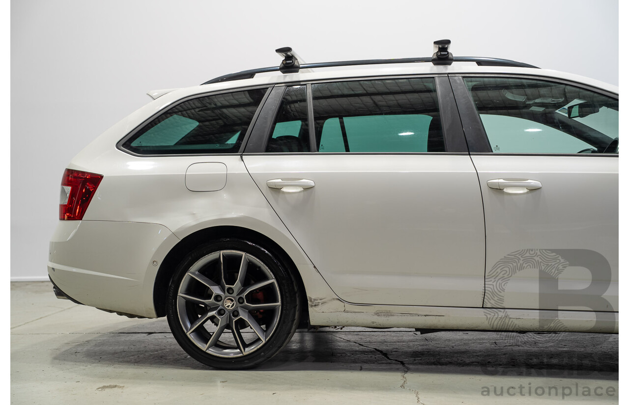 06/2015 Skoda Octavia RS 162 TSI NE MY15 4d Wagon White Turbo 2.0L