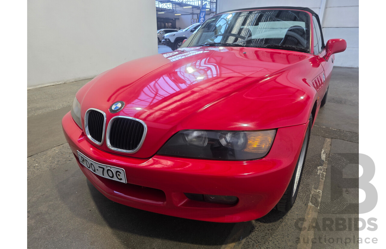 02/1997 BMW Z3 E36 (RWD) 2d Roadster Convertible Red 1.9L