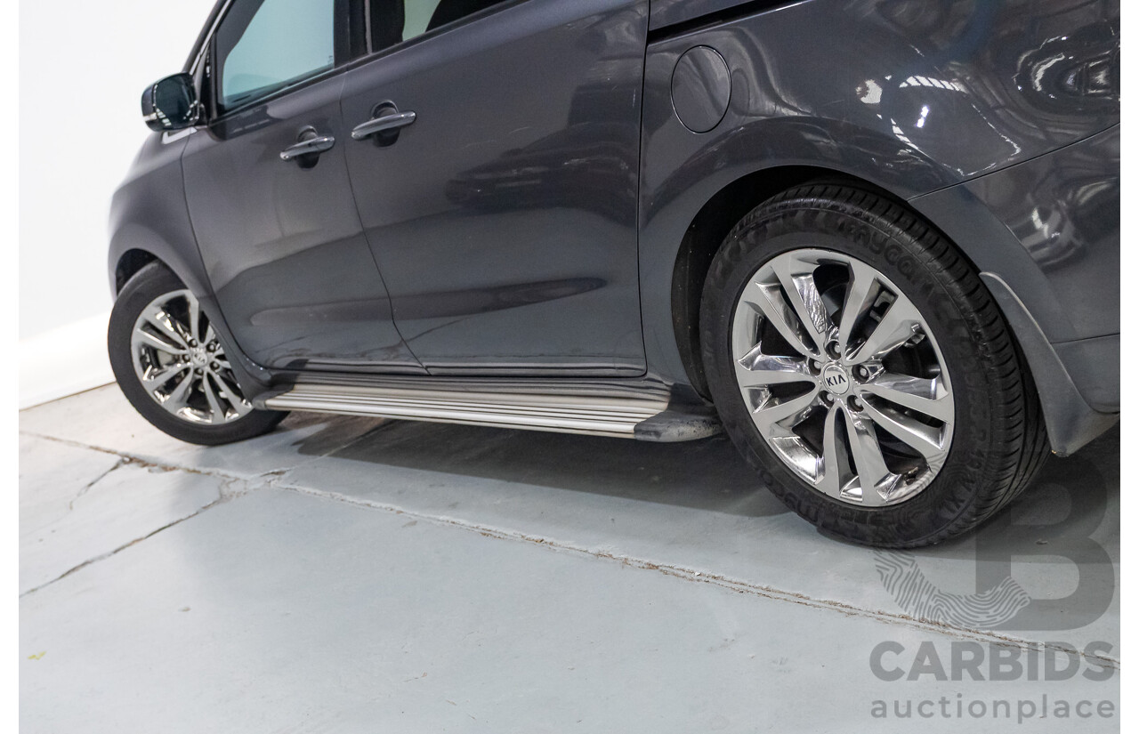 9/2015 Kia Carnival Platinum YP 4d Wagon Graphite Grey V6 3.3L - 8 Seater
