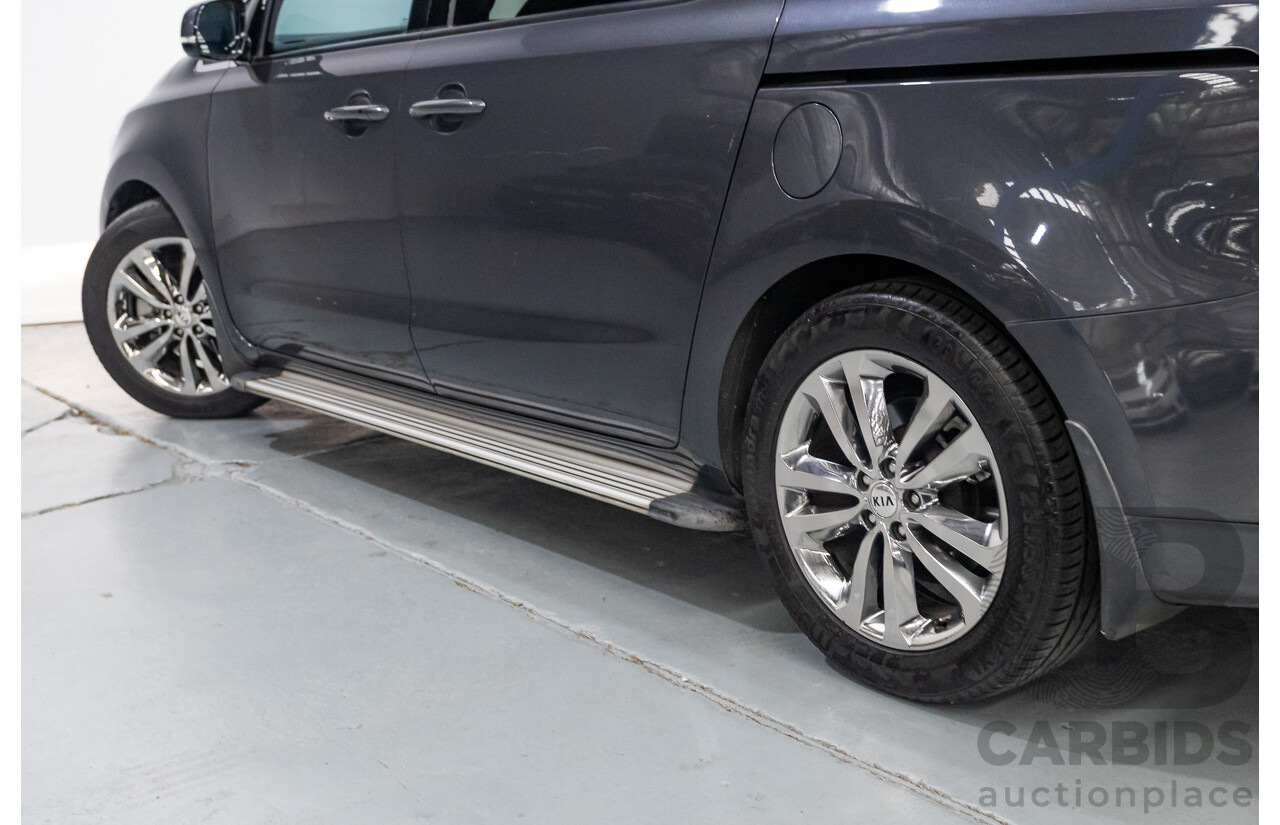 9/2015 Kia Carnival Platinum YP 4d Wagon Graphite Grey V6 3.3L - 8 Seater