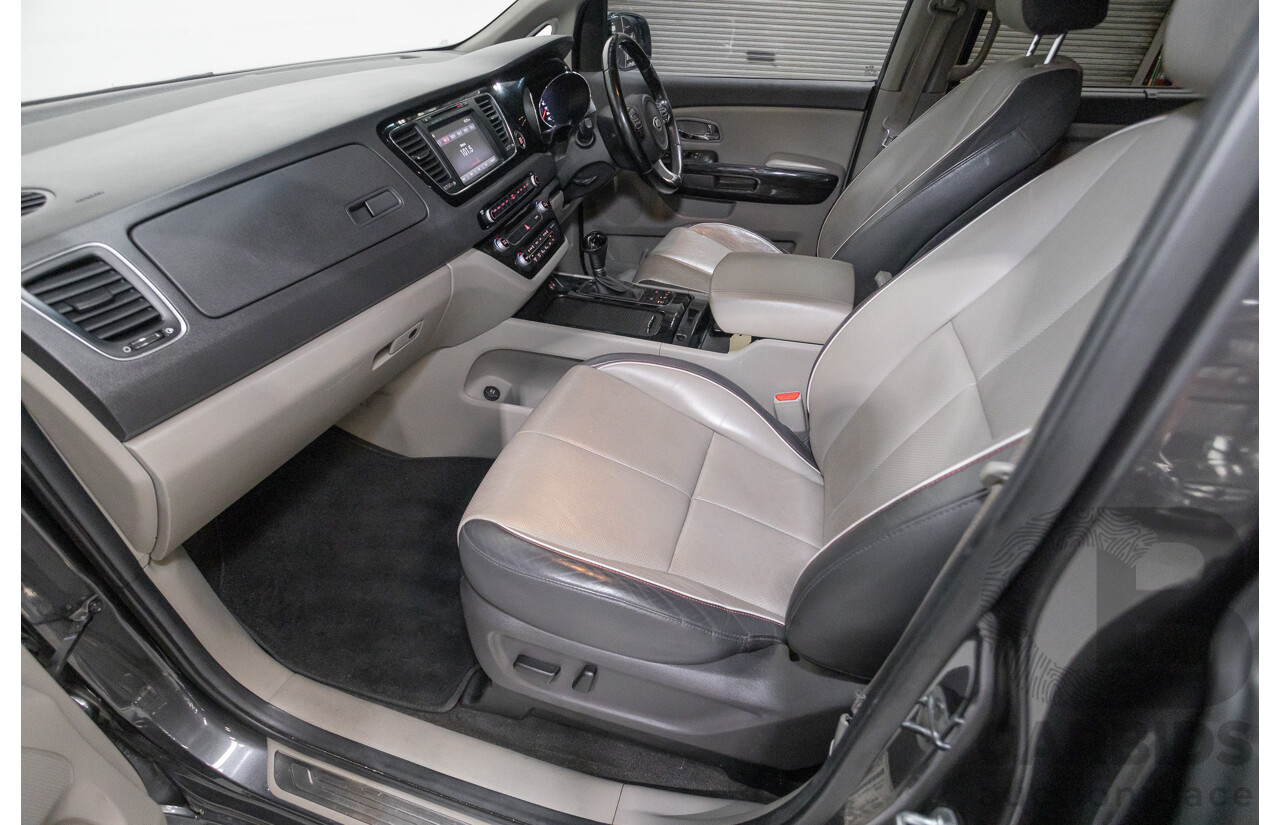 9/2015 Kia Carnival Platinum YP 4d Wagon Graphite Grey V6 3.3L - 8 Seater