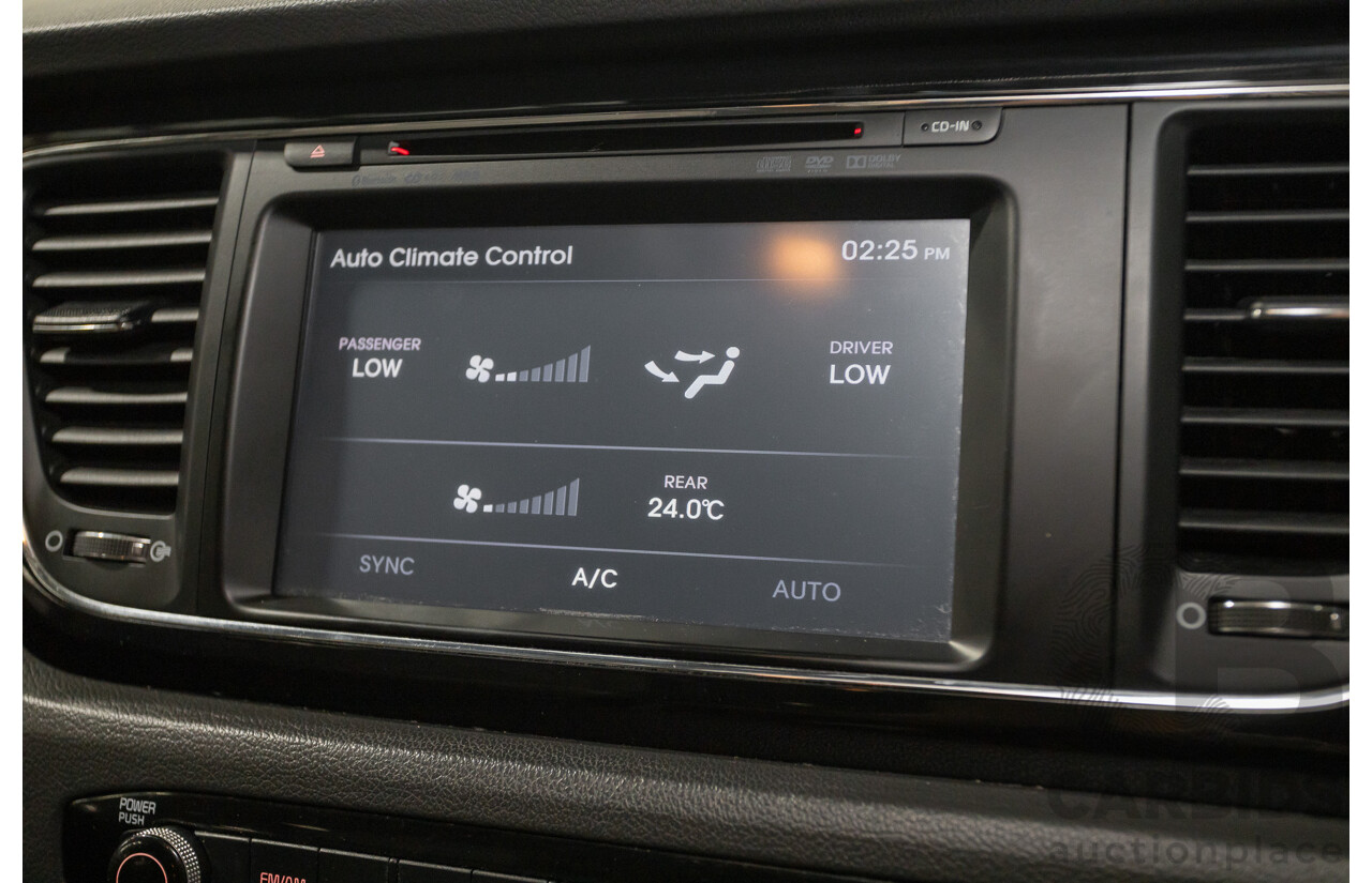 9/2015 Kia Carnival Platinum YP 4d Wagon Graphite Grey V6 3.3L - 8 Seater