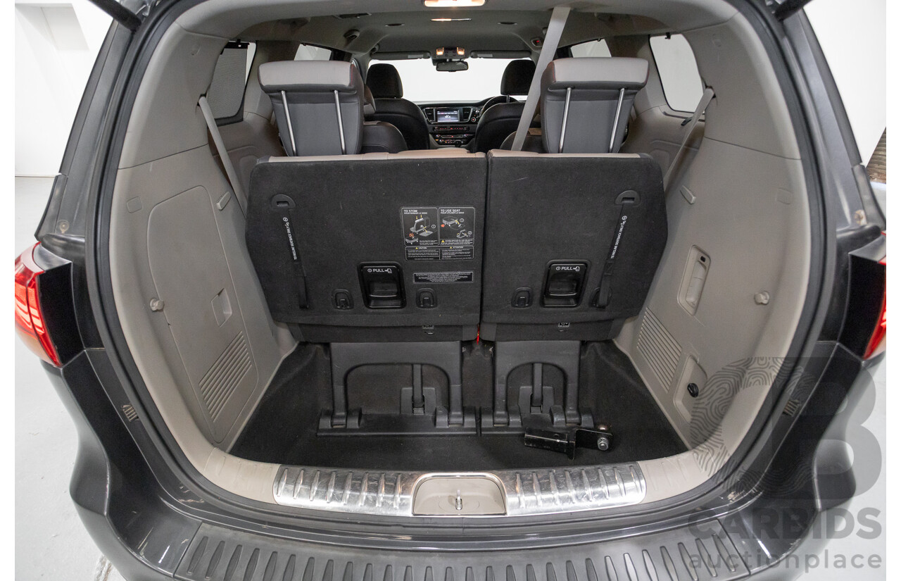 9/2015 Kia Carnival Platinum YP 4d Wagon Graphite Grey V6 3.3L - 8 Seater