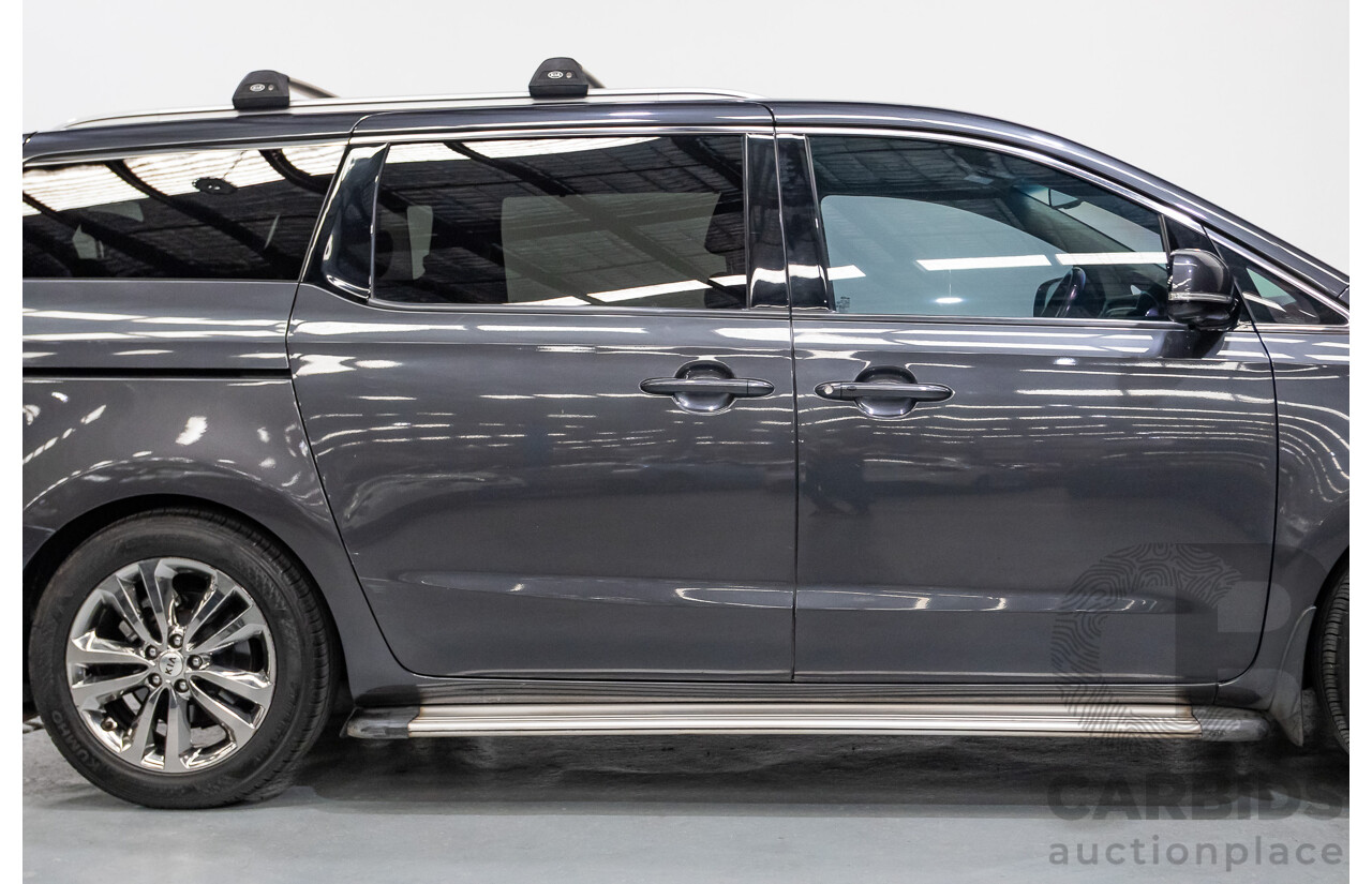 9/2015 Kia Carnival Platinum YP 4d Wagon Graphite Grey V6 3.3L - 8 Seater