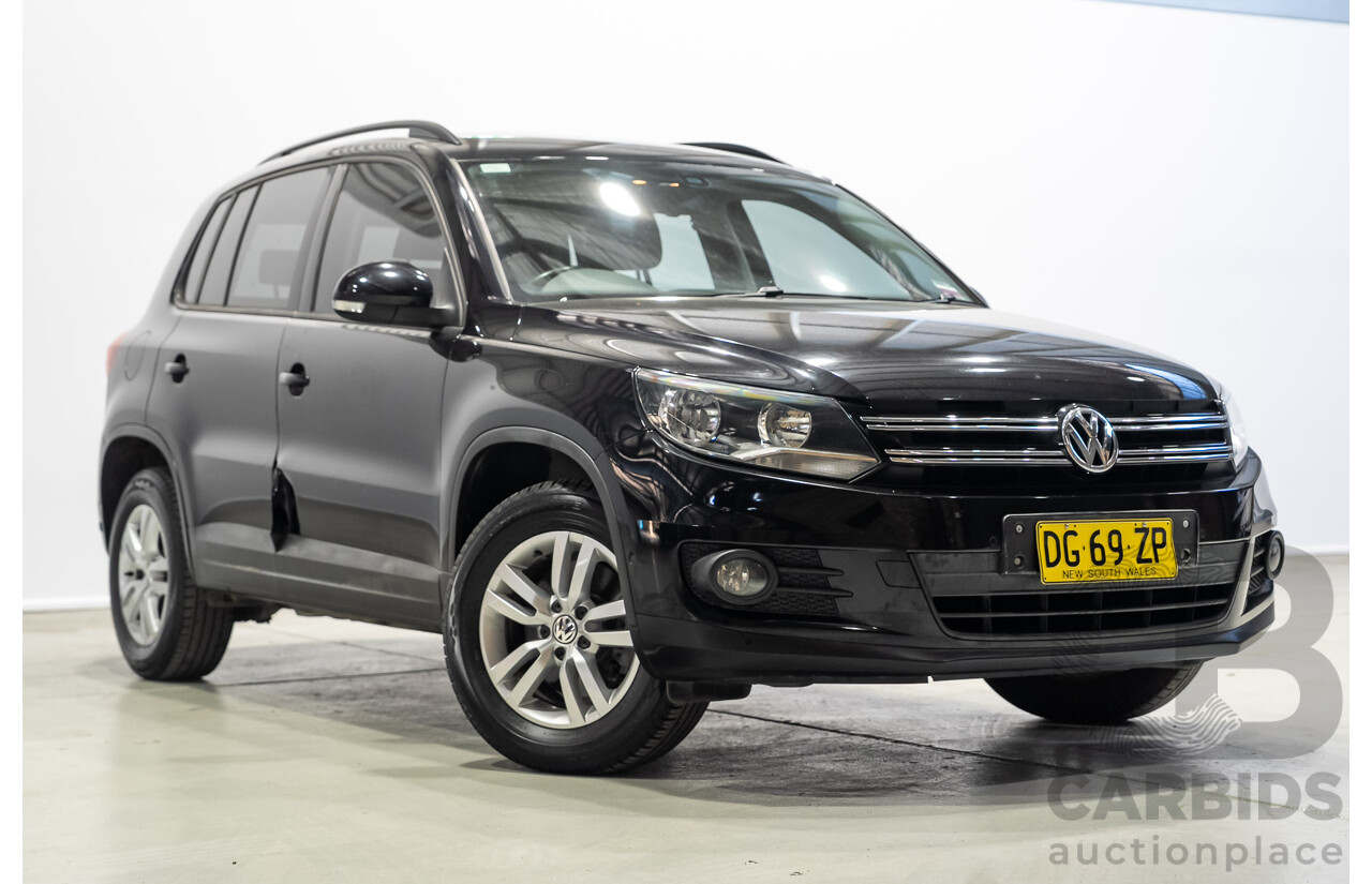 08/2012 Volkswagen Tiguan 132 TSI (AWD) 5NC MY12 4d Wagon Black Turbo 2.0L