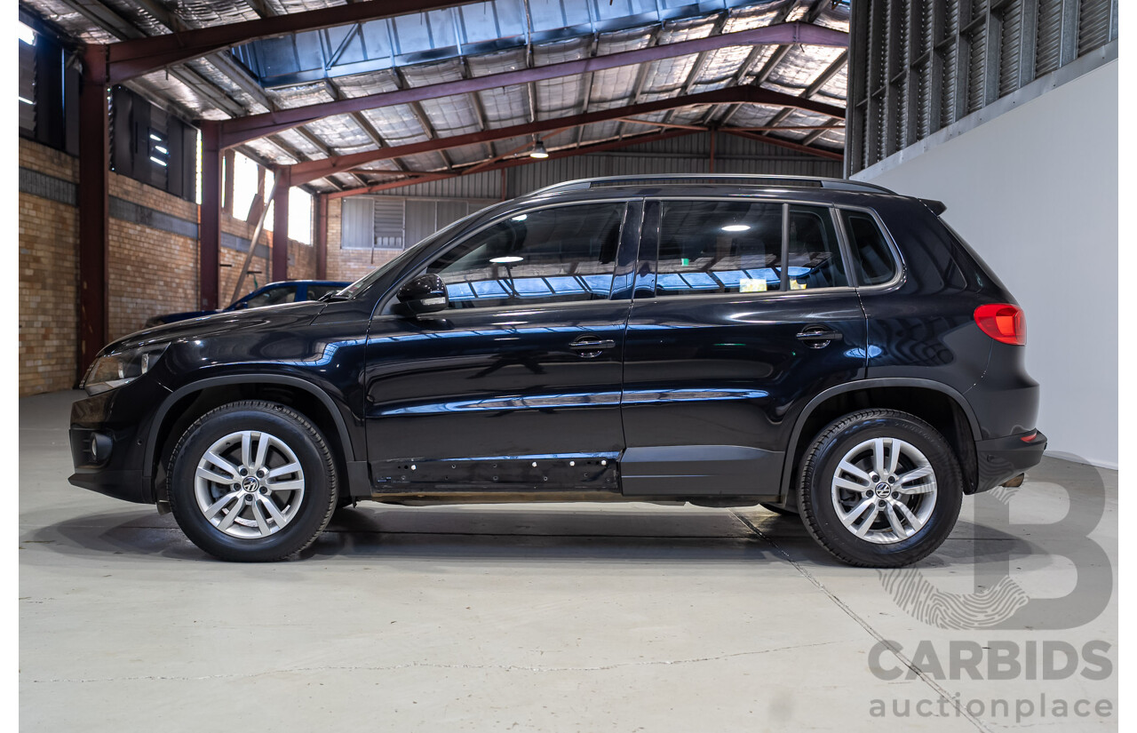 08/2012 Volkswagen Tiguan 132 TSI (AWD) 5NC MY12 4d Wagon Black Turbo 2.0L