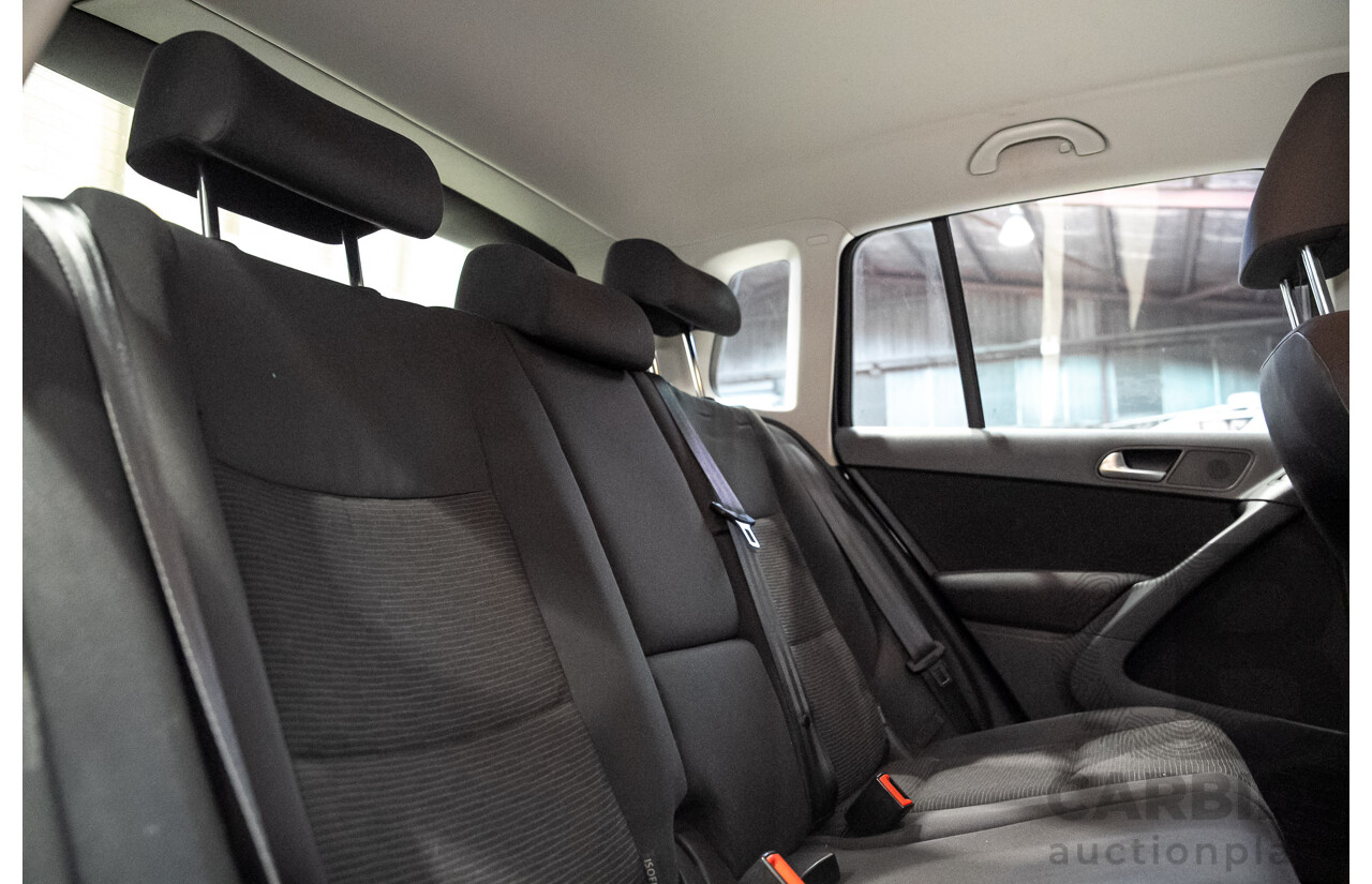 08/2012 Volkswagen Tiguan 132 TSI (AWD) 5NC MY12 4d Wagon Black Turbo 2.0L