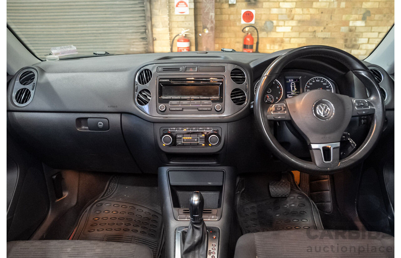 08/2012 Volkswagen Tiguan 132 TSI (AWD) 5NC MY12 4d Wagon Black Turbo 2.0L