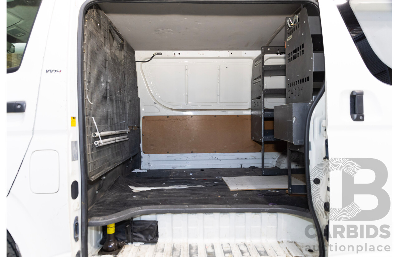 01/2008 Toyota Hiace LWB TRH201R MY07 UPGRADE 4d Van White 2.7L