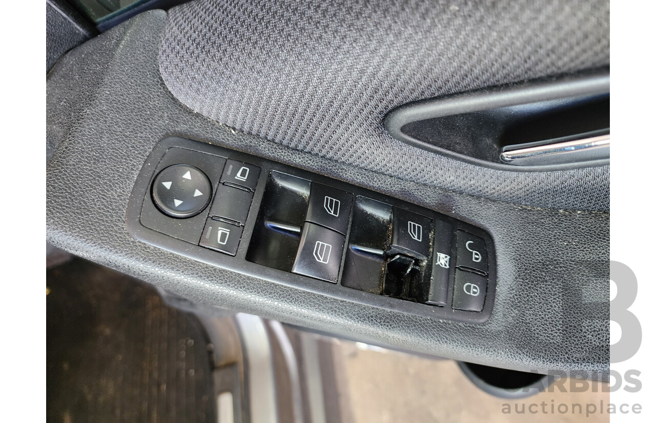 07/2011 Mercedes-Benz B200  245 MY11 5d Hatchback Grey 2.0L