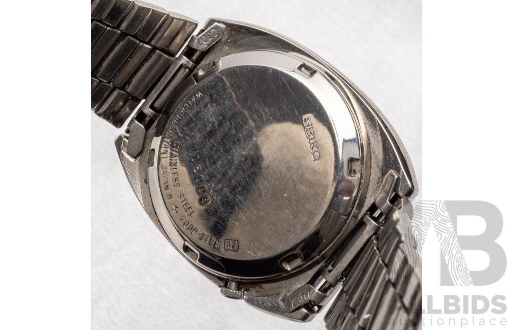 Vintage Seiko 5 Automatic Watch - 7009-3171