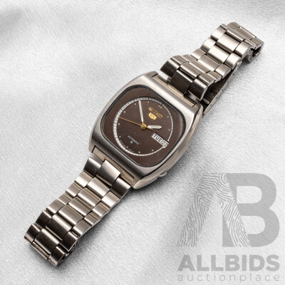 Vintage Seiko 5 Automatic Watch - 7009-3171