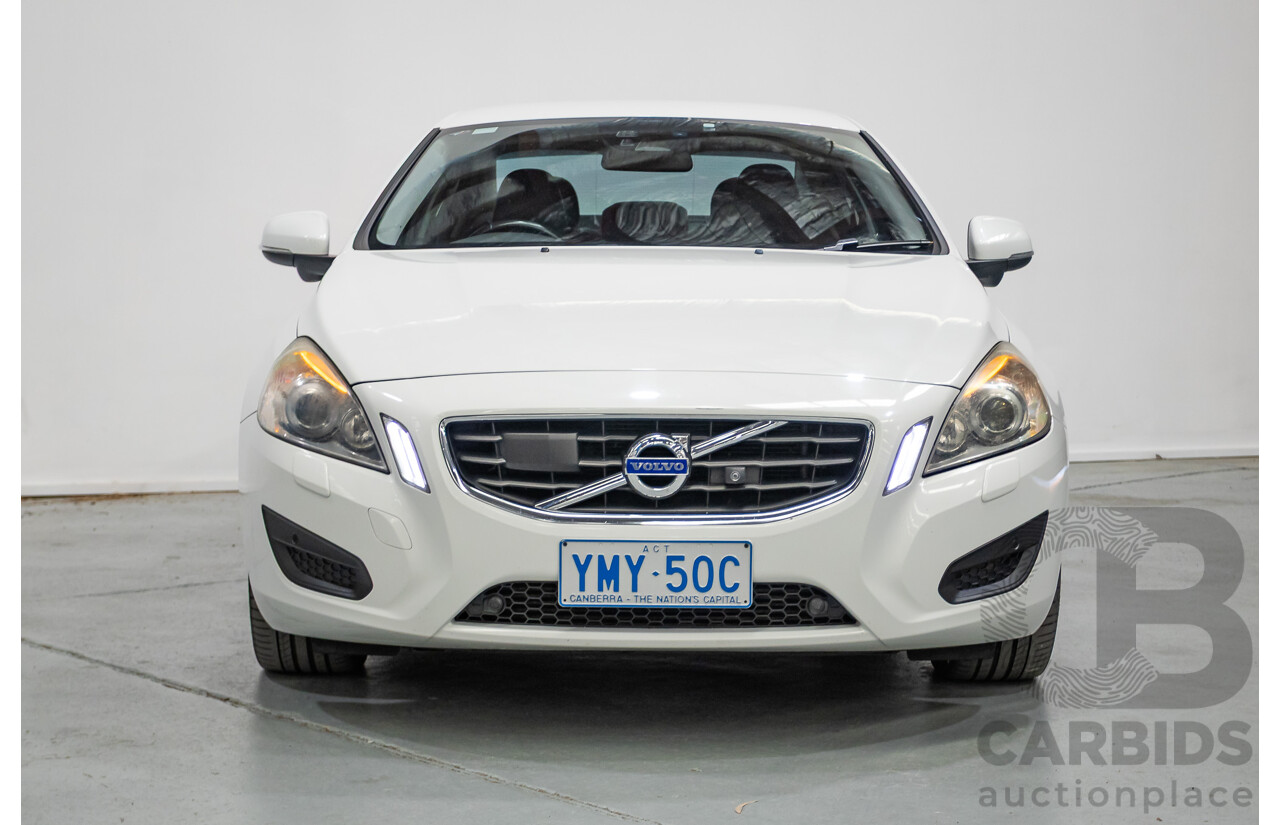 11/2010 Volvo S60 D5 (AWD) F 4d Sedan White Twin Turbo Diesel 2.4L