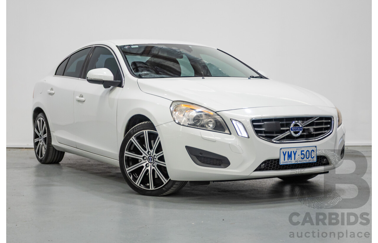 11/2010 Volvo S60 D5 (AWD) F 4d Sedan White Twin Turbo Diesel 2.4L