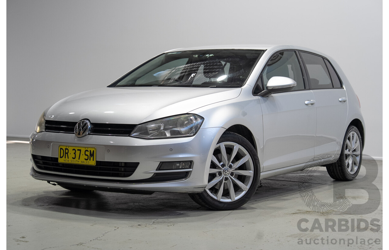 08/2013 Volkswagen Golf 110TDI HIGHLINE AU 5d Hatchback Reflex Silver 2.0L