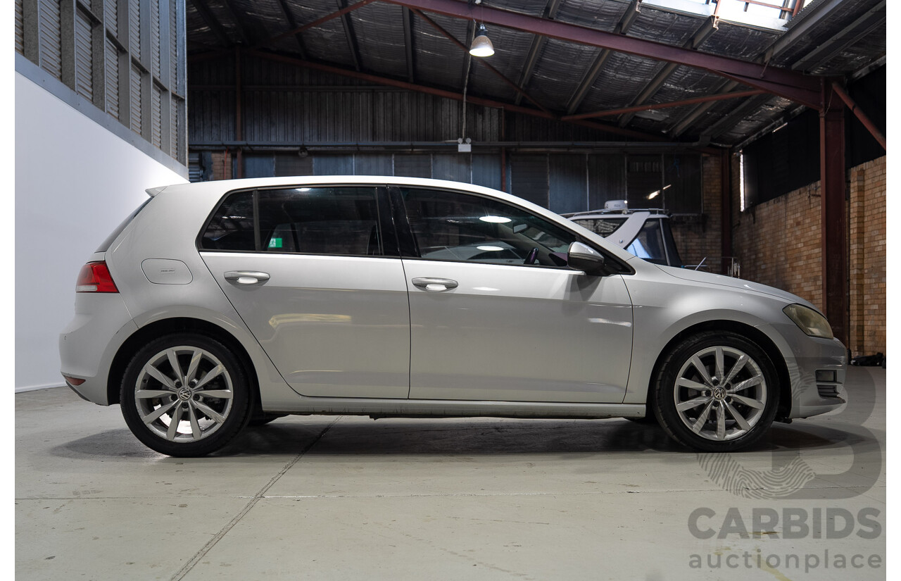 08/2013 Volkswagen Golf 110TDI HIGHLINE AU 5d Hatchback Reflex Silver 2.0L