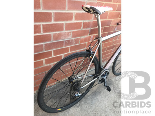 Lynskey Titanium R450 11 Speed Road Bike